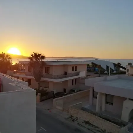 Sunshine Holiday 8 With Spectacular Seaviews * 세인트폴스베이