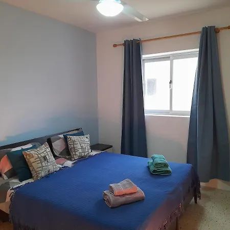 Sunshine Holiday 8 With Spectacular Seaviews 아파트 *