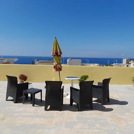 Sunshine Holiday 8 With Spectacular Seaviews Apartment